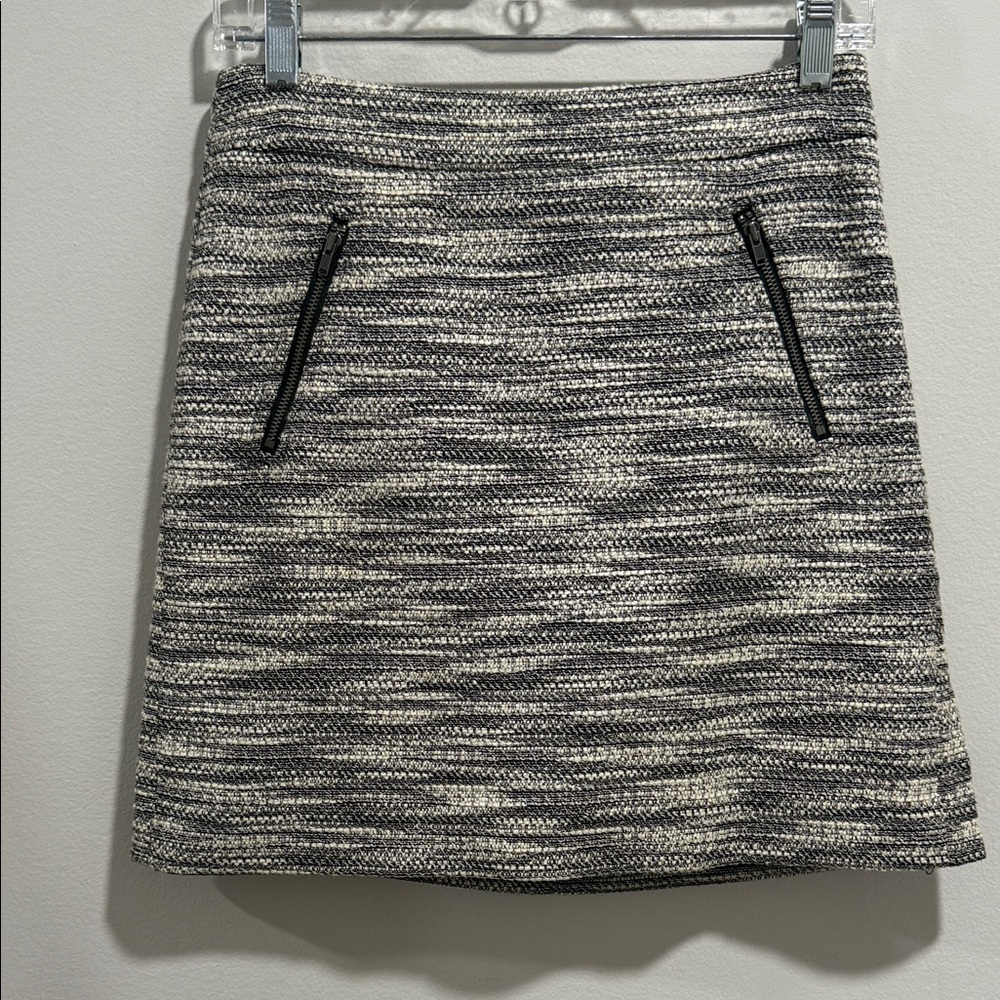 LOFT Black and Gray Textured Skirt